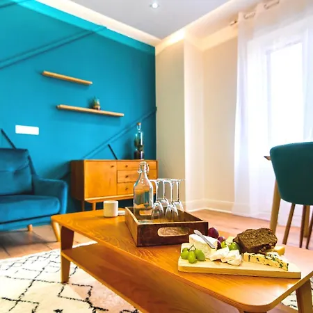 Appartement Bel Ami 01 - Turquoise&or - Moderne Chic - Centre - Accès Jardin - Clim - Wifi - Parking - Localisation Idéale *