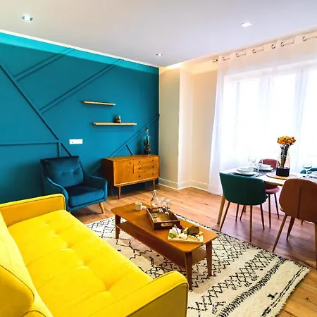 Bel Ami 01 - Turquoise&or - Moderne Chic - Centre - Accès Jardin - Clim - Wifi - Parking - Localisation Idéale