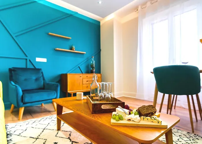 Lägenhet Bel Ami 02 - Turquoise & Or - Moderne Chic - Centre - Acces Jardin - Clim - Wifi - Parking - Localisation Ideale *